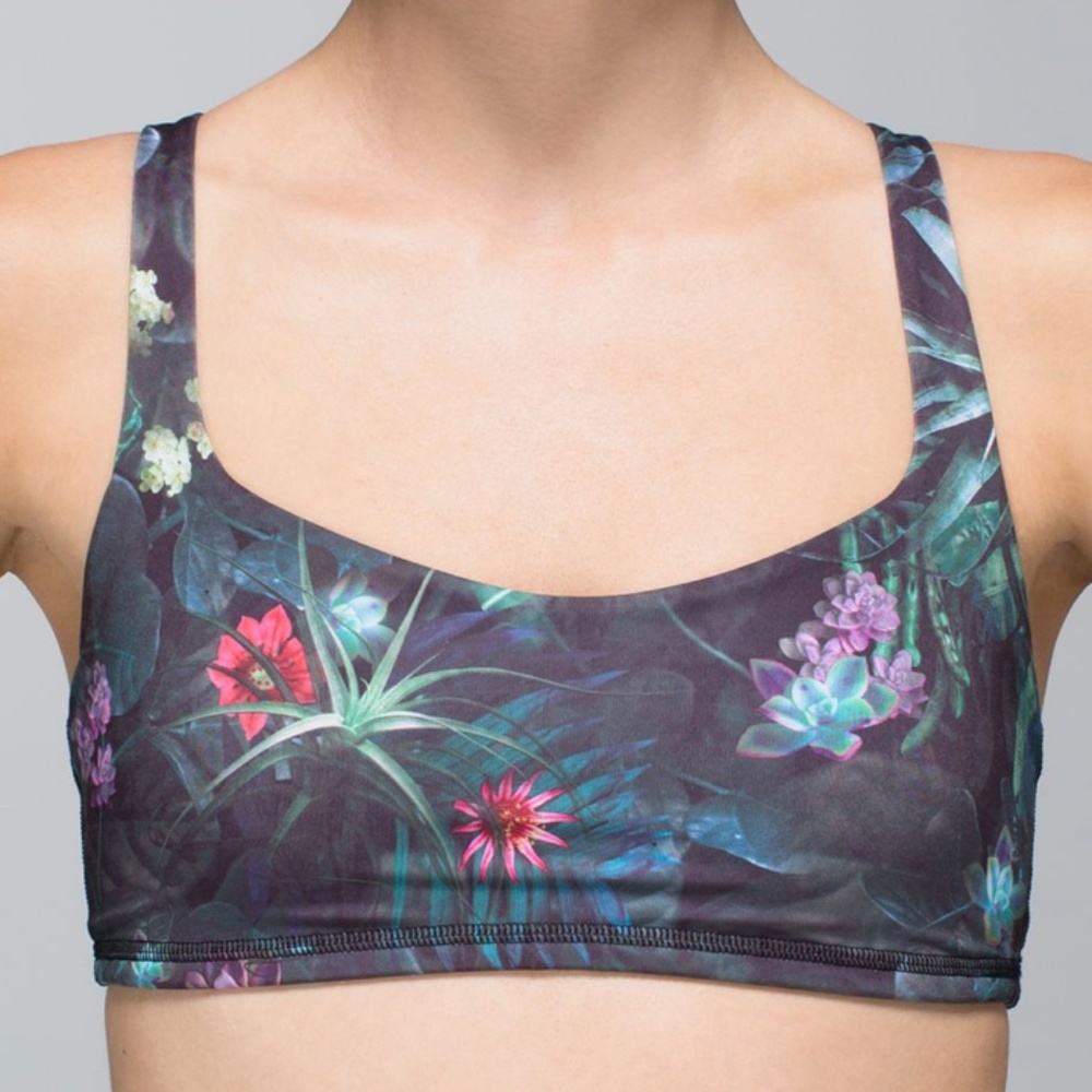 lululemon Free To Be Bra Curious Jungle Multi / Black